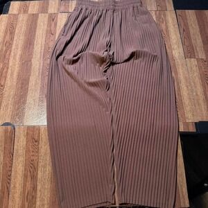 Maniere De Voir Brown Jonas Pleated Trouser Pants Small